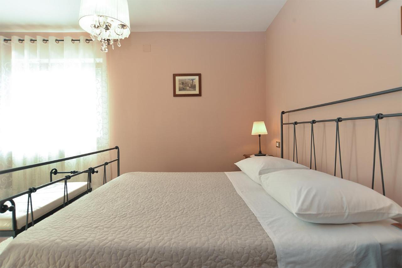 Apartments Marija 1089 波雷奇 外观 照片